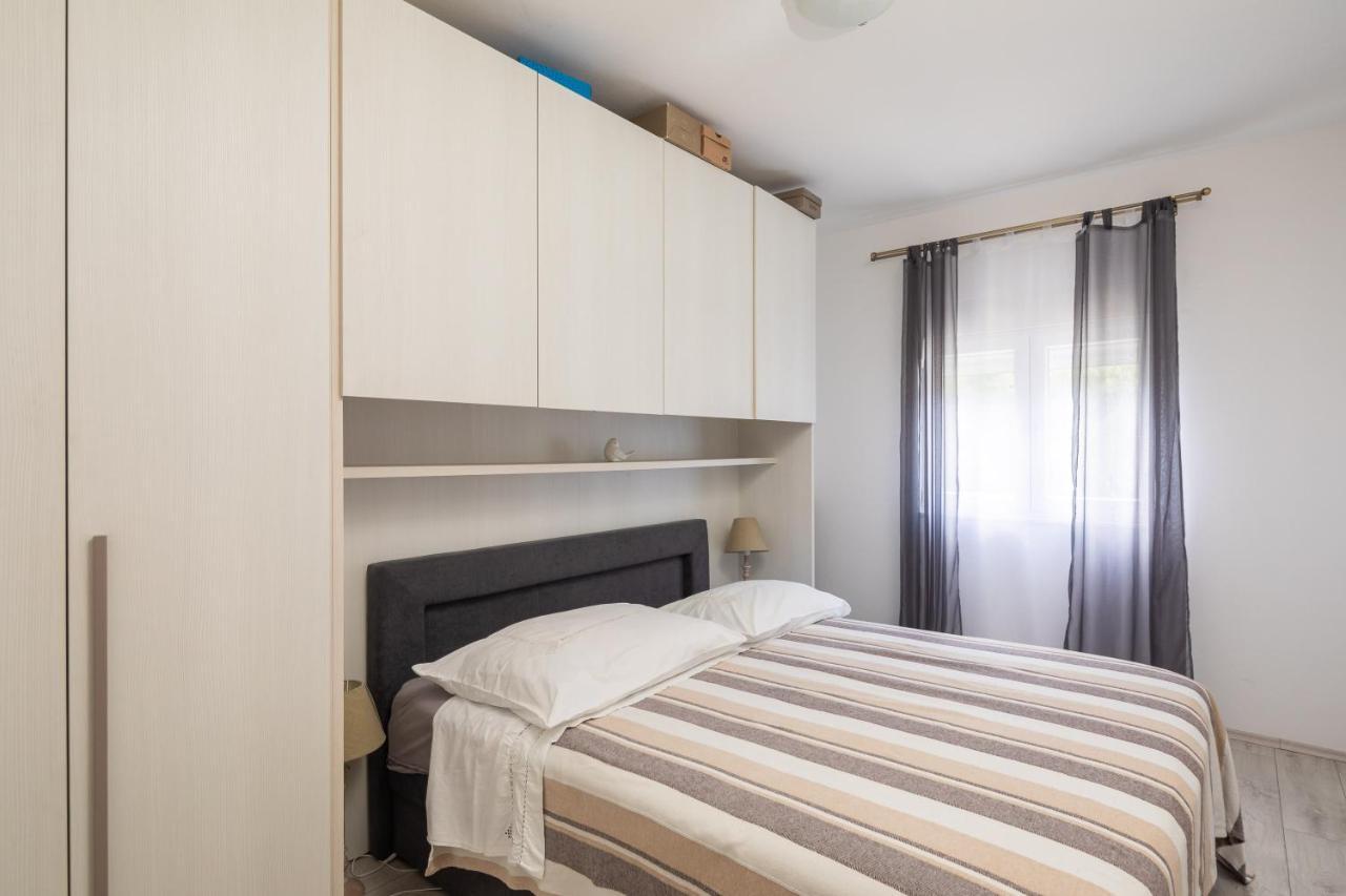 Sunshine Rays Apartment Duce